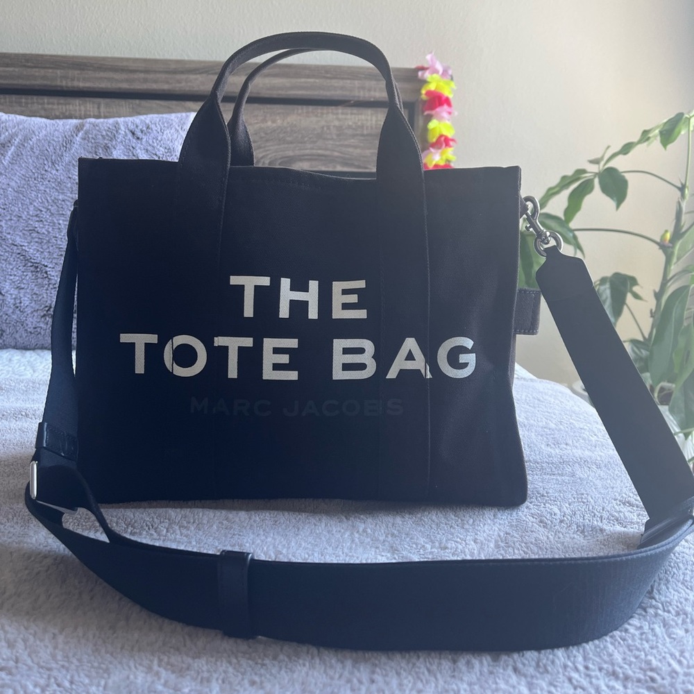 Marc Jacobs Tote Bag (medium size)
